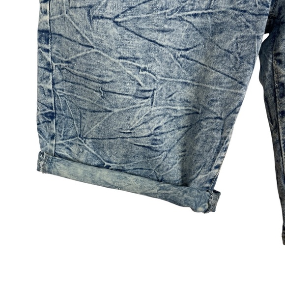 Women's Acid Washed Distressed Blue Denim Button Up Bermuda Shorts 1XL Stretch - Picture 5 of 9